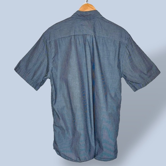 Tommy Hilfiger Mens Striped Short Sleeve Button Down Camp Shirt Blue Size Medium - Picture 2 of 9